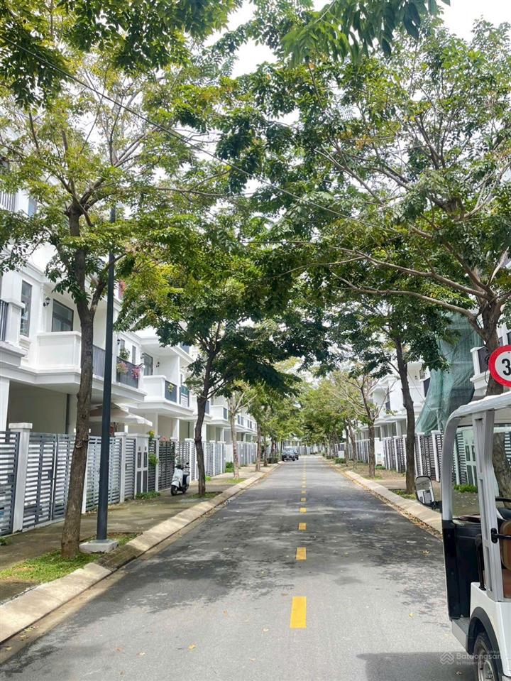 Bán lavida residences vũng tàu 75m2 góc mãng xanh sẵn sổ 6.4 tỷ .  0901 309 *** xem nhà