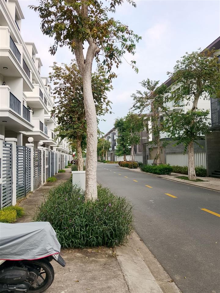 Bán lavida residences vũng tàu 75m2 góc mãng xanh sẵn sổ 6.4 tỷ .  0901 309 *** xem nhà