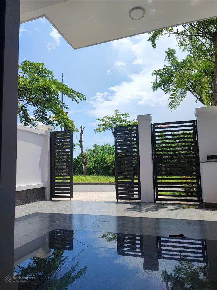Nhà phố lavida vũng tàu duy nhất giá dưới 6 tỷ, thanh toán 30% 2.350 tỷ.  0901 309 *** ly ly