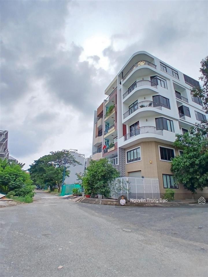 Đất nền dự án phú nhuận 4, thạnh mỹ lợi, quận 2, tp thủ đức, 180m2 (10*18m), xây hầm 5 lầu, shr!