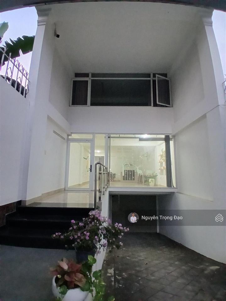 Bán nhà đường 40m trương văn bang, thạnh mỹ lợi, quận 2, tp thủ đức, 5*20.5m, hầm 6 lầu, hoàn công!