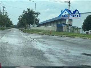 Bán đất (skc) xd xưởng 18.300m2 giá chỉ 73 tỷ. tam phước  biên hòa  đồng nai  liên 0375 854 ***