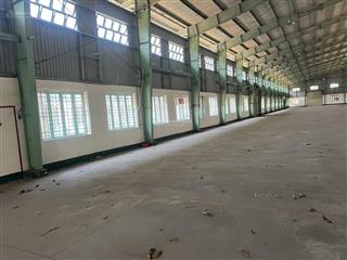Cho thuê nhà xưởng giá rẻ 3700m2 chỉ 160 triệu. vĩnh cửu  đồng nai, 0375 854 ***