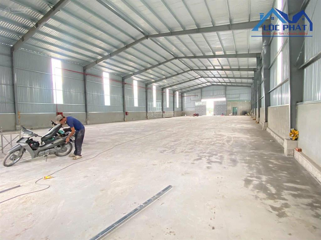 Cho thuê nhà xưởng 1200m2 mới xây giá chỉ 60 triệu. trảng bom  đồng nai 0375 854 ***