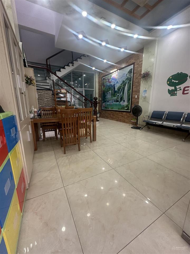 Siêu phẩm nhà phố cityland park hills nhà có thang máy .nhà hoàn thiện đẹp .giá 20tỷ