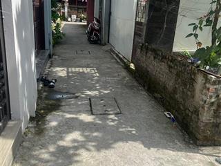 Đất giao tất tài chính nhỏ rễ thanh khoản