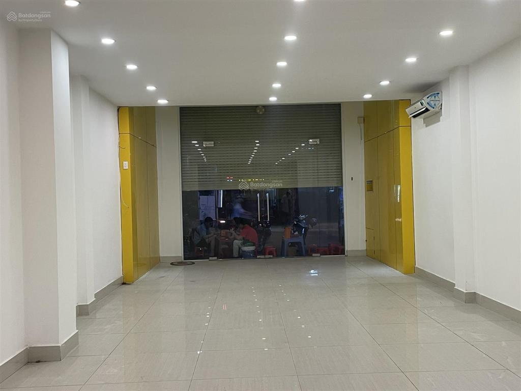 Cho thuê nhà mặt tiền trần thị nghỉ kdc cityland chỉ 45tr có thang máy