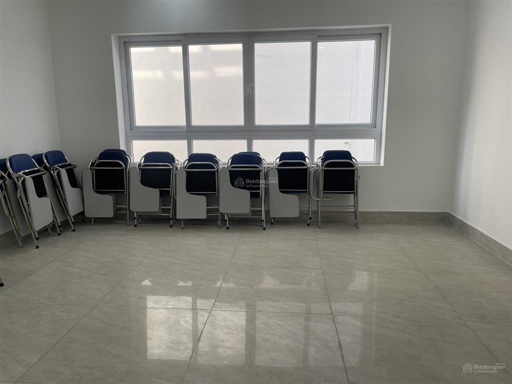 Cho thuê nhà mặt tiền trần thị nghỉ kdc cityland chỉ 45tr có thang máy