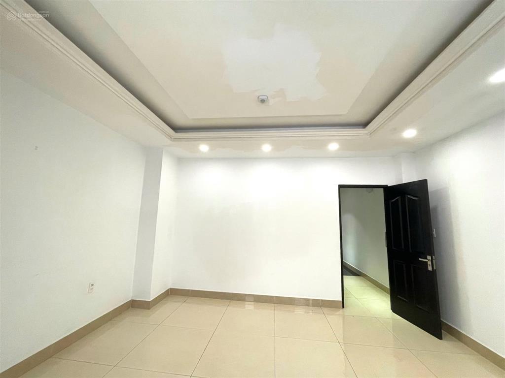 Cho thuê nguyên căn mặt tiền phan văn trị cityland park hill p. 10 gò vấp 55tr/tháng