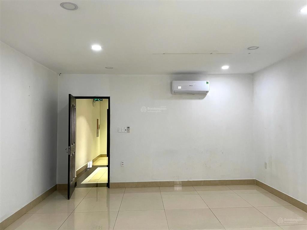 Cho thuê nguyên căn mặt tiền phan văn trị cityland park hill p. 10 gò vấp 55tr/tháng