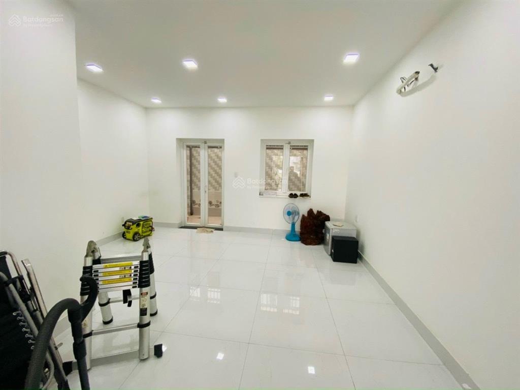 Cho thuê nhà cityland gò vấp, có thang máy, máy lạnh, dt 5x20m, 4 lầu 40tr/th