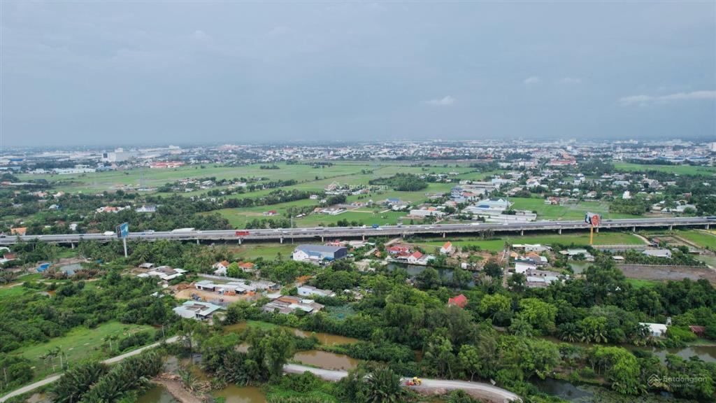 Nhận booking căn hộ cao cấp 38m2 1pn 1wc sky retreat, quỹ hàng ưu tiên, hướng cao tốc thoáng mát