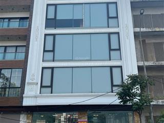 Cần cho thuê toàn bộ toà nhà 6 tầng làm văn phòng, trung tâm dạy học, trung tâm ngoại ngữ xklđ