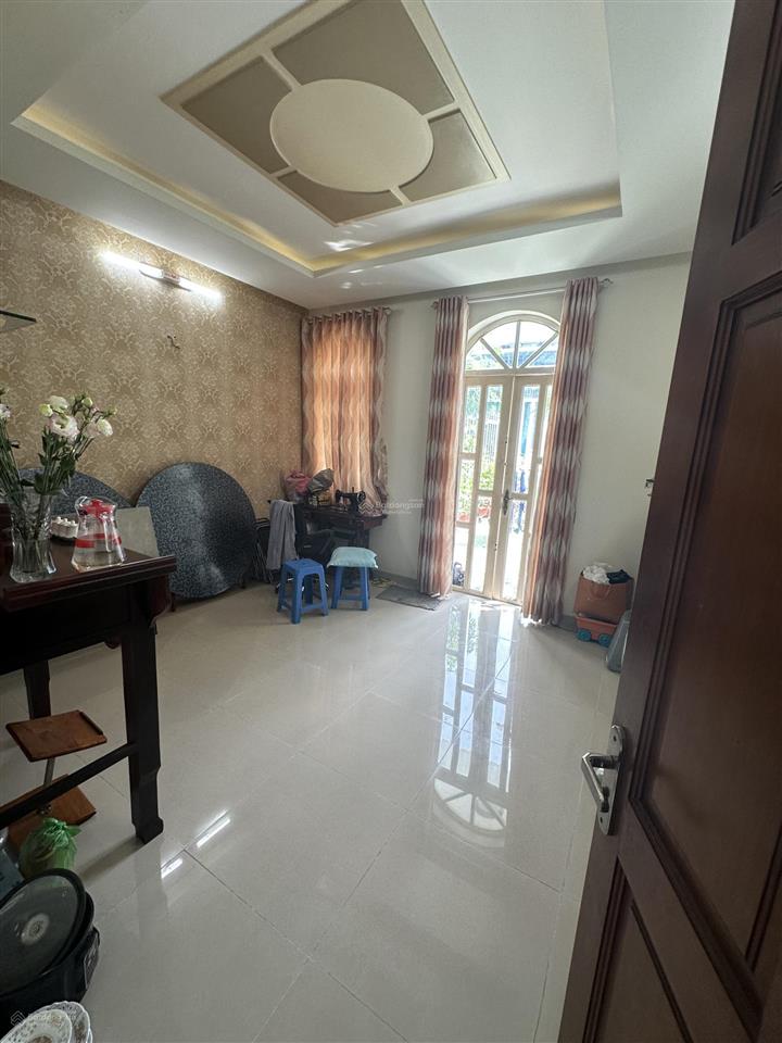 Siêu phẩm nhà 3 lầu full nội thất, 4x20m nở hậu, hẻm rộng 7m, gần văn cao, bình tân