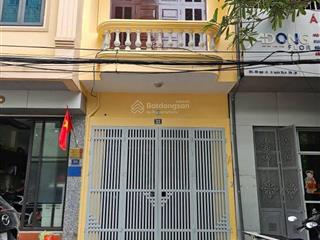 Phân lô ô tô tránh, nhà hai mặt ngõ ô tô tránh