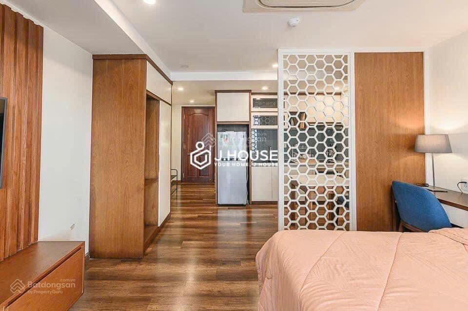 Khai trương studio bancon mới xây có nội thất chợ tân định quận 1