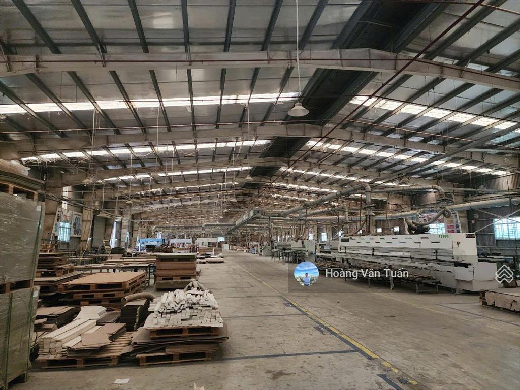 Xưởng 9850m2 chỉ 9,7 triệu/m2 nguyễn hữu trí, bến lức, long an 52x200m, có hđt 500 triệu/tháng