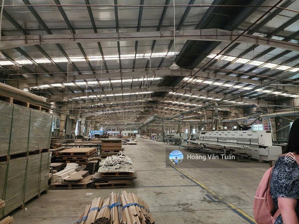 Xưởng 9850m2 chỉ 9,7 triệu/m2 nguyễn hữu trí, bến lức, long an 52x200m, có hđt 500 triệu/tháng