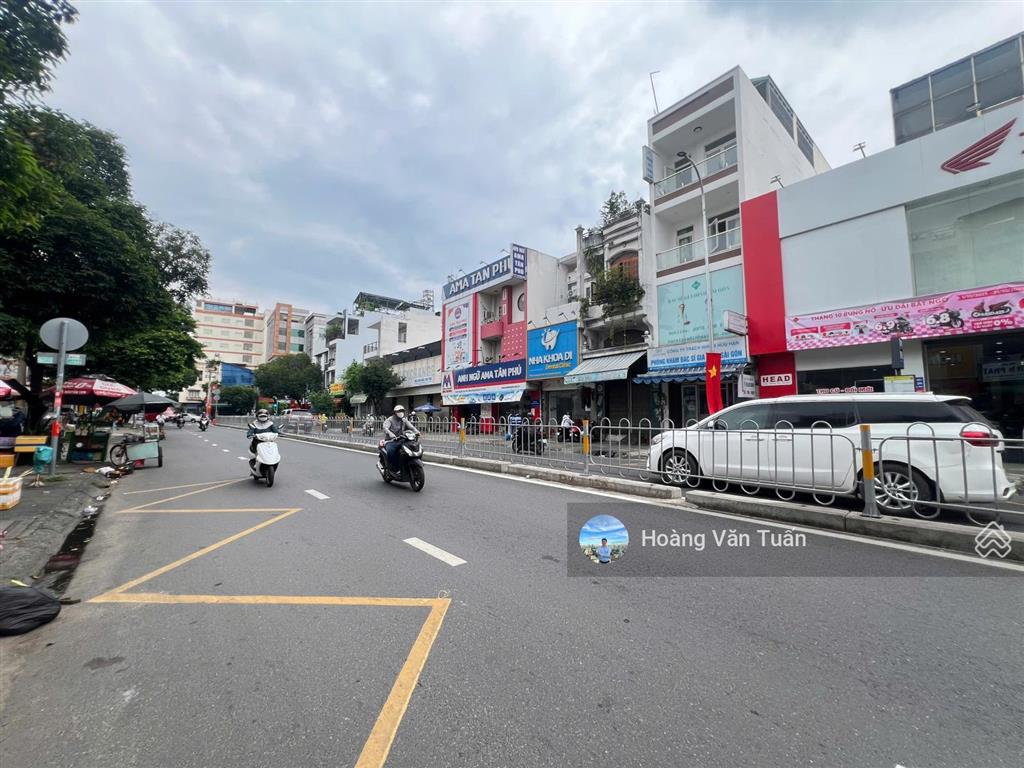 Ngang 15x80m số 11 hà huy giáp, thạnh lộc, q12, cn 1,214m2, chỉ 38 tỷ