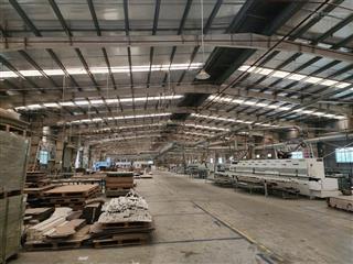 Xưởng 9880m2 chỉ 97 tỷ nguyễn hữu trí, bến lức, long an 52x200m, có hđt 500 triệu/tháng