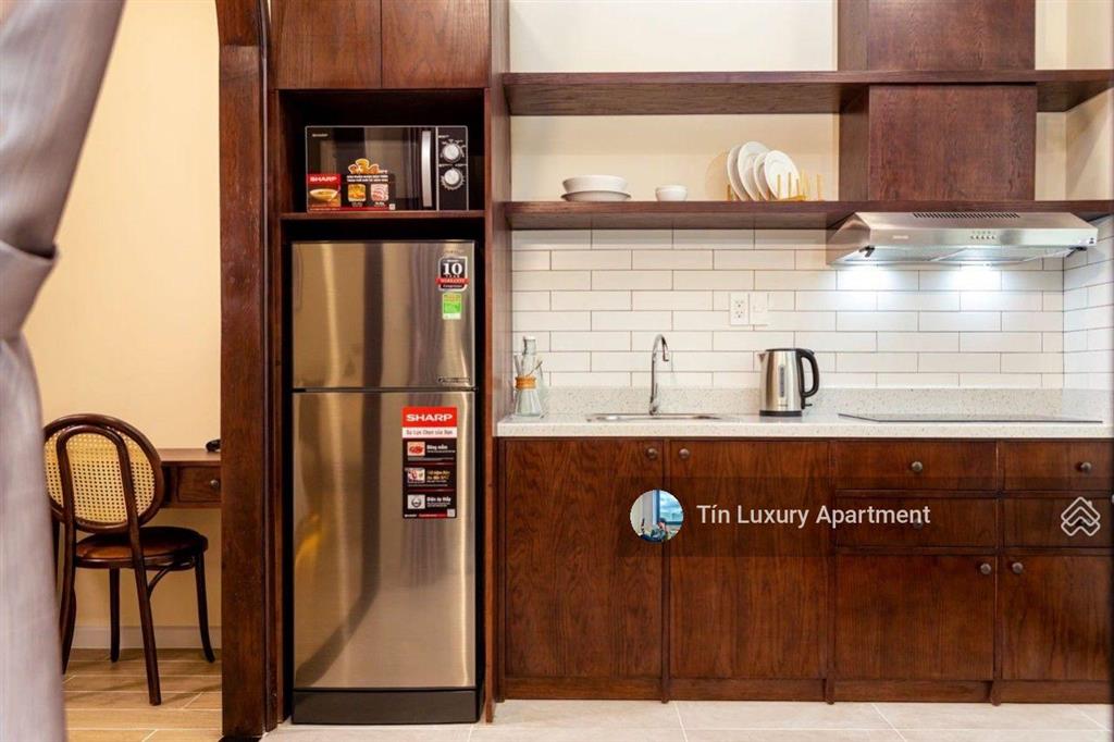 Khách pass căn 65m2 tách bếp, bồn tắm, full nội thất, chỉ tính điện, gần vòng xoay điện biên phủ