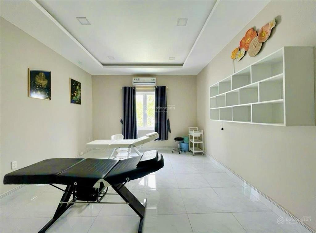 Cho thuê nhà 1 trệt 3 lầu đường phan trung giá chỉ 28tr/tháng