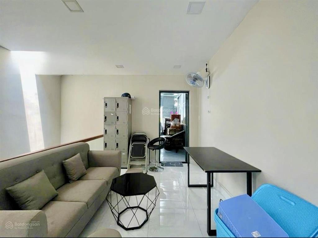 Cho thuê nhà 1 trệt 3 lầu đường phan trung giá chỉ 28tr/tháng