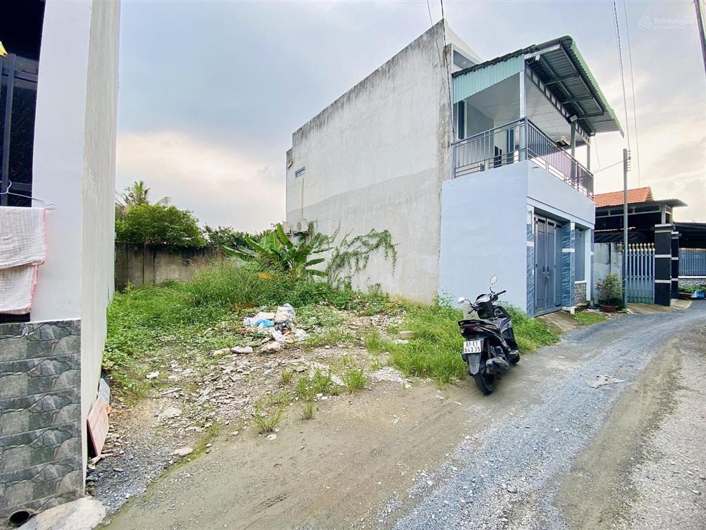 Bán lô đất ngang 7 mét full thổ cư xã bình hòa chỉ 1 tỷ 500tr