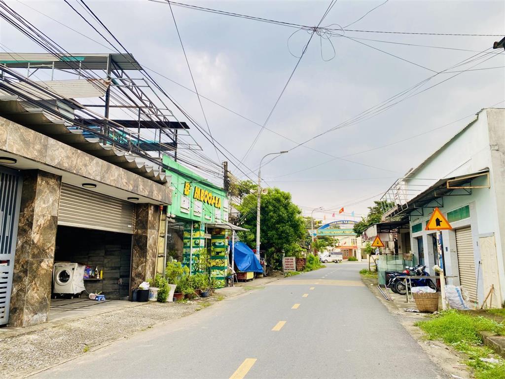 Bán lô đất ngang 7 mét full thổ cư xã bình hòa chỉ 1 tỷ 500tr