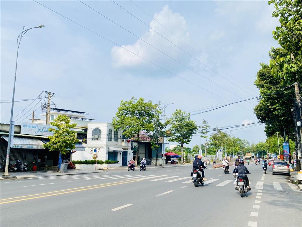 Bán lô đất 258m2 tặng căn nhà cấp 4 góc 2 mặt tiền võ thị sáu & nguyễn văn hoa giá chỉ 15 tỷ