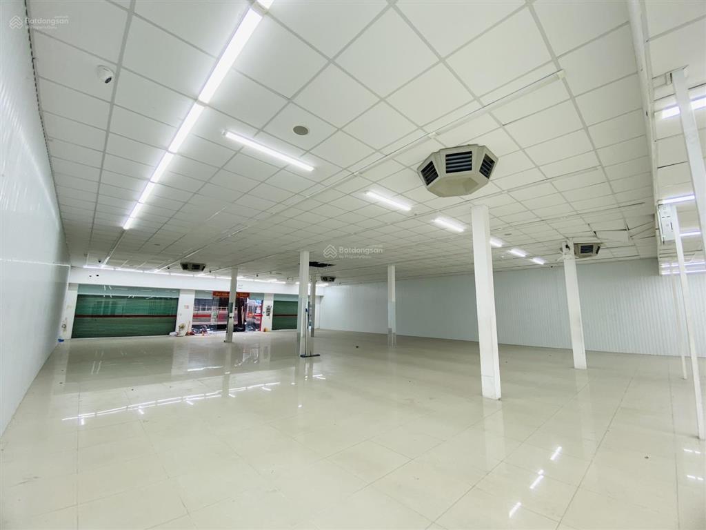 Cho thuê mặt bằng 16 mét mặt tiền đồng khởi trung tâm biên hòa chỉ 60tr/tháng