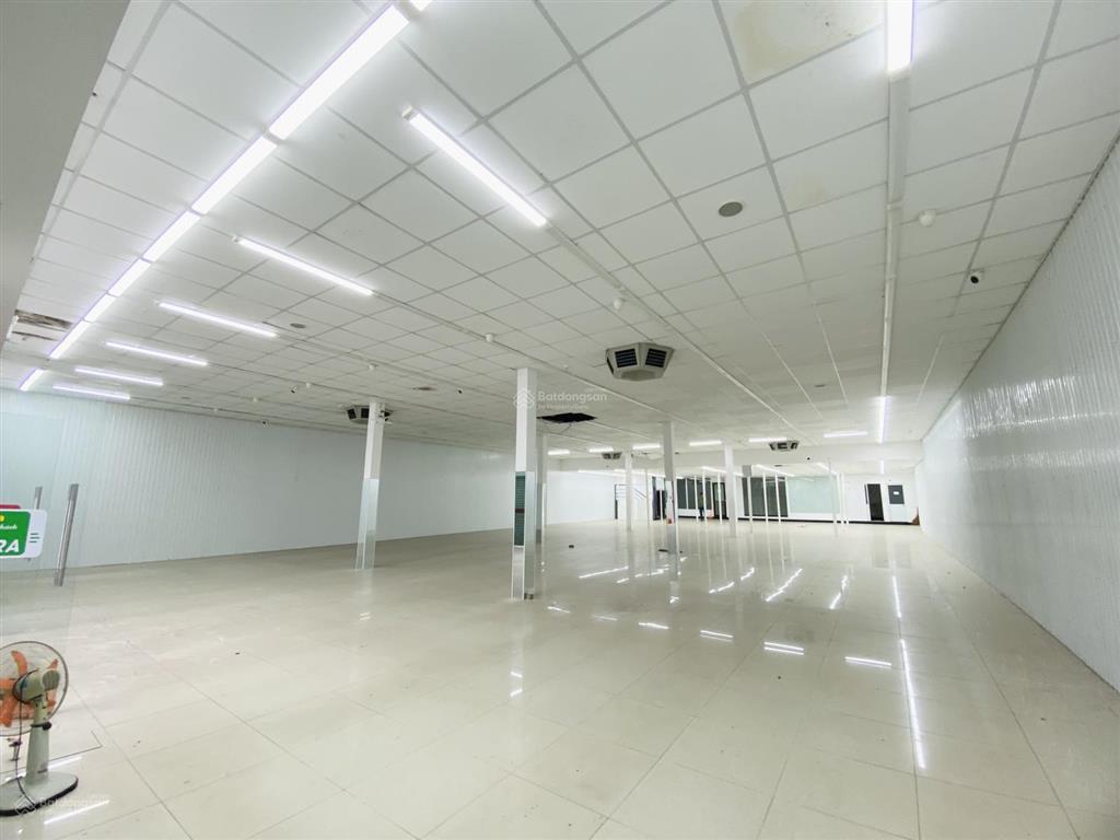 Cho thuê mặt bằng 16 mét mặt tiền đồng khởi trung tâm biên hòa chỉ 60tr/tháng