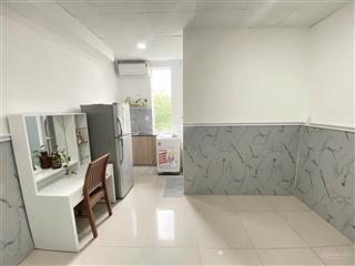 Căn hộ mới 100% full nội thất gần đường phan đăng lưu, ngã tư phú nhuận