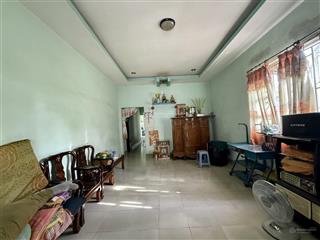 Nhà c4 trường thọ  dt 173m2  chỉ 11 tỷ hxh 7m  ngang 6m  cách metro 1 km