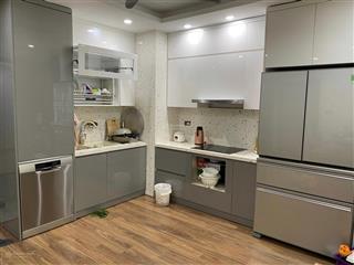 Chính chủ bán cực phẩm 91m2. tầng trung, căn góc full nội thất cực đẹp. 3pn2vs.