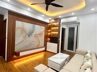 Chính chủ bán căn 90m2. tầng trung. 3pn2vs ban công hướng nam siêu mát. full nội thất.