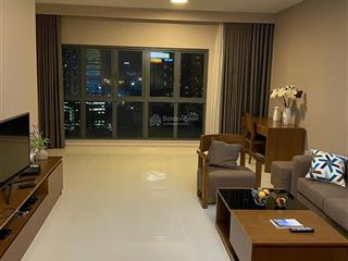 Chính chủ bán căn hoa hậu 2 slot oto. 130,41m2. tầng trung. 3pn+1 và 2vs. ban công đn full nội thât