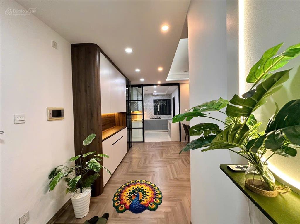 Chính chủ bán căn hộ thiết kế đẹp nhất dự án. vuông vắn. 137m2. 3pn 2vs. tầng trung, căn góc, full