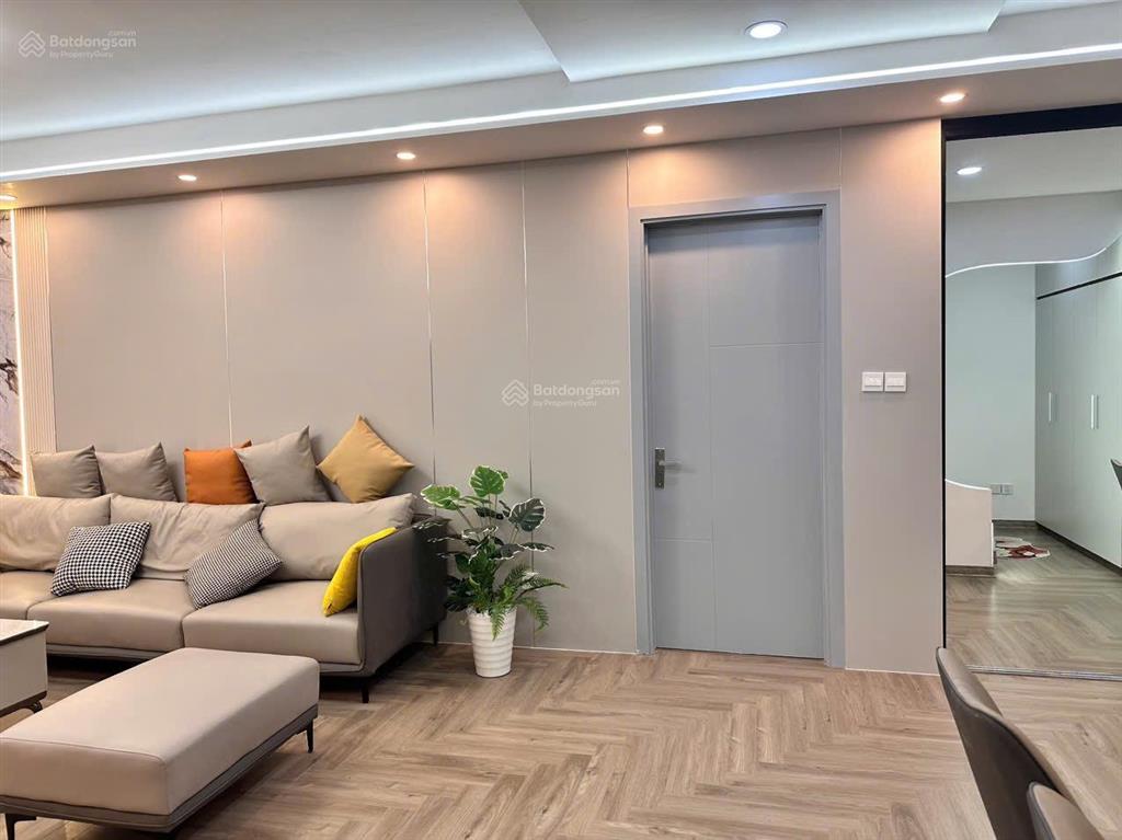 Chính chủ bán căn hộ thiết kế đẹp nhất dự án. vuông vắn. 137m2. 3pn 2vs. tầng trung, căn góc, full