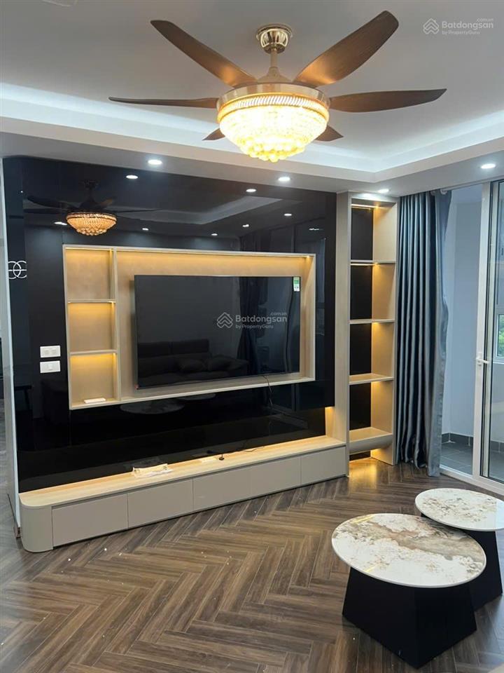 (gia that)chính chủ bán căn 108m2. tầng thấp. 3pn2vs full nội thất. cửa tb ban công đn. (ảnh thật)