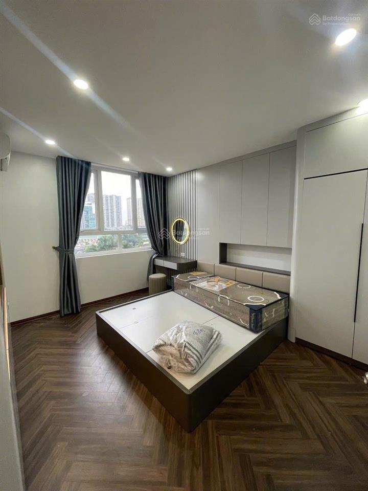 (gia that)chính chủ bán căn 108m2. tầng thấp. 3pn2vs full nội thất. cửa tb ban công đn. (ảnh thật)