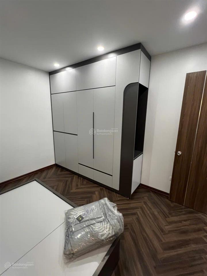 (gia that)chính chủ bán căn 108m2. tầng thấp. 3pn2vs full nội thất. cửa tb ban công đn. (ảnh thật)