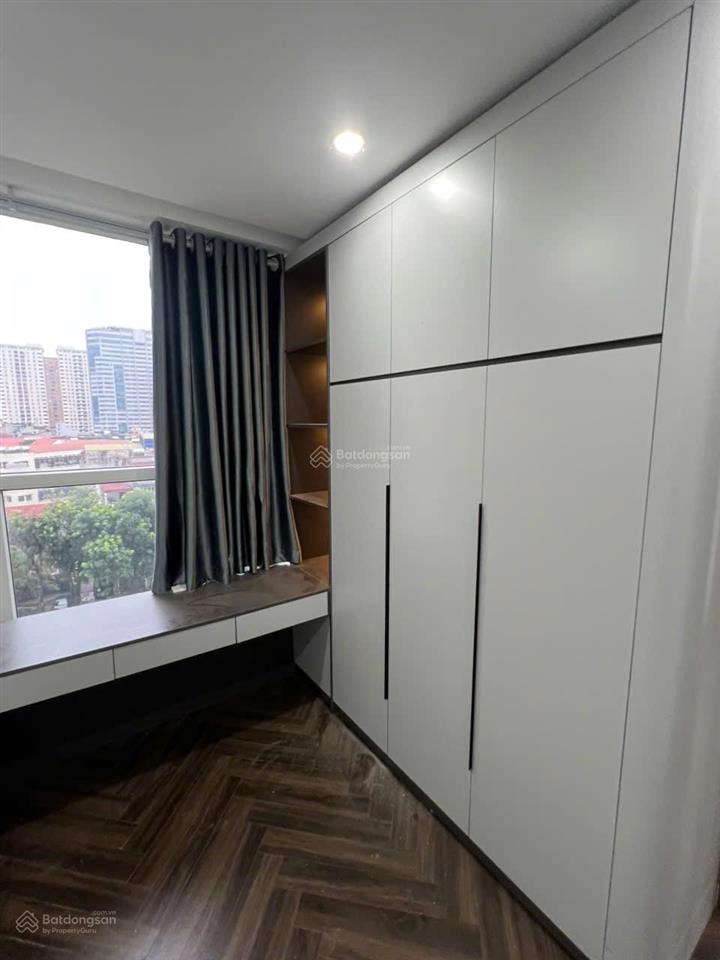 (gia that)chính chủ bán căn 108m2. tầng thấp. 3pn2vs full nội thất. cửa tb ban công đn. (ảnh thật)