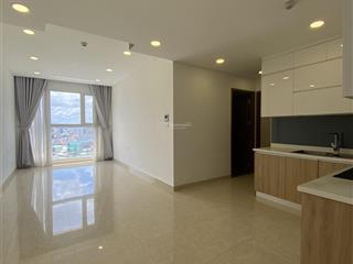 Kẹt tiền bán gấp golden star căn 2pn 2wc giá chỉ 4tỷ1 , căn 3pn 2wc chỉ 5tỷ . e hinh0869 958 ***