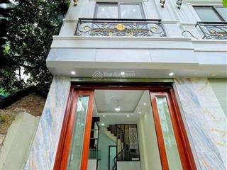 Bán nhà riêng 5 tầng (33m2) ôtô đỗ cửa, full nội thất view thoáng mát, sổ đỏ đầy đủ, giá 2,55tỷ