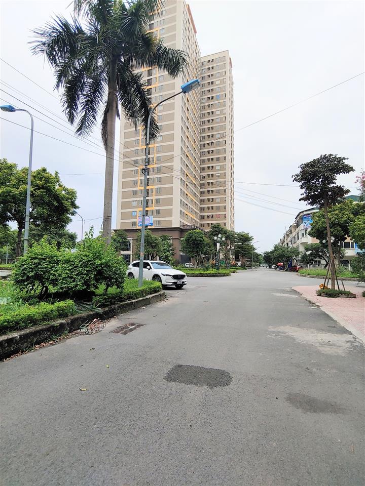 BÁN BIỆT THỰ SONG LẬP 175M2 TẠI KDT TÂN TÂY ĐÔ (sdt liên hệ: 0915458886)
