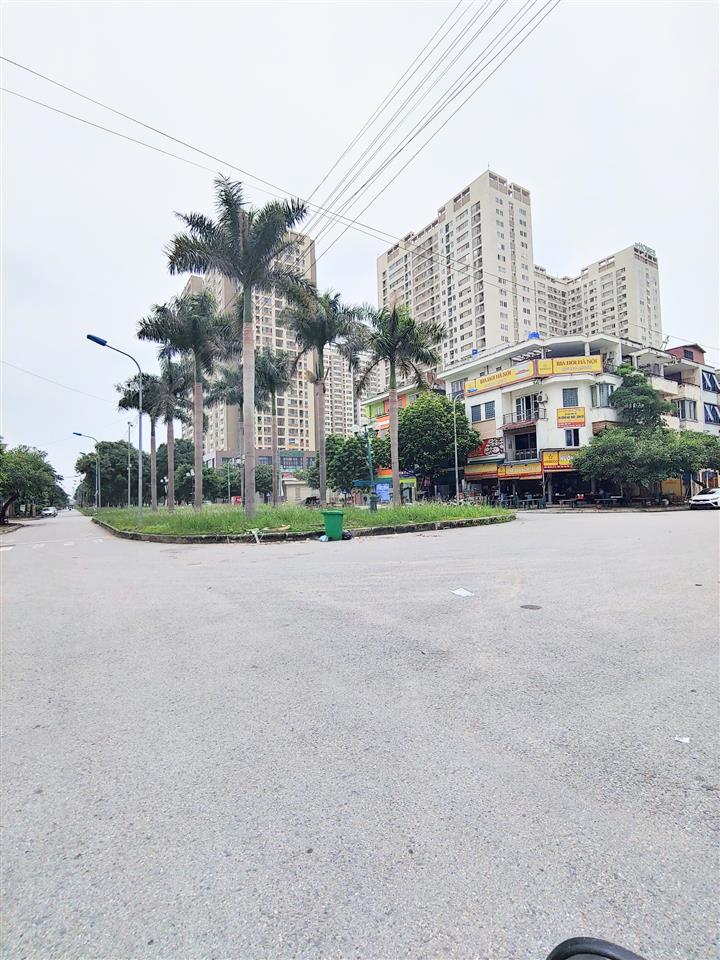 BÁN LIỀN KỀ TÂN TÂY ĐÔ 91.5M2 MẶT ĐƯỜNG KINH DOANH 27M  (sdt liên hệ: 0915458886)