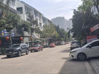 Giảm chào 8tỷ, chủ cần bán gấp biệt thự lô góc 232m2, gần nút giao lê trọng tấn/ đại lộ thăng long