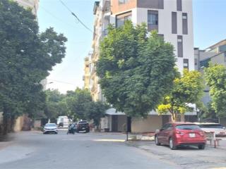 Cực phẩm nhà đẹp la khê, view thoáng hiếm, kinh doanh đỉnh, thang máy, nội thất full đẹp, ở ngay