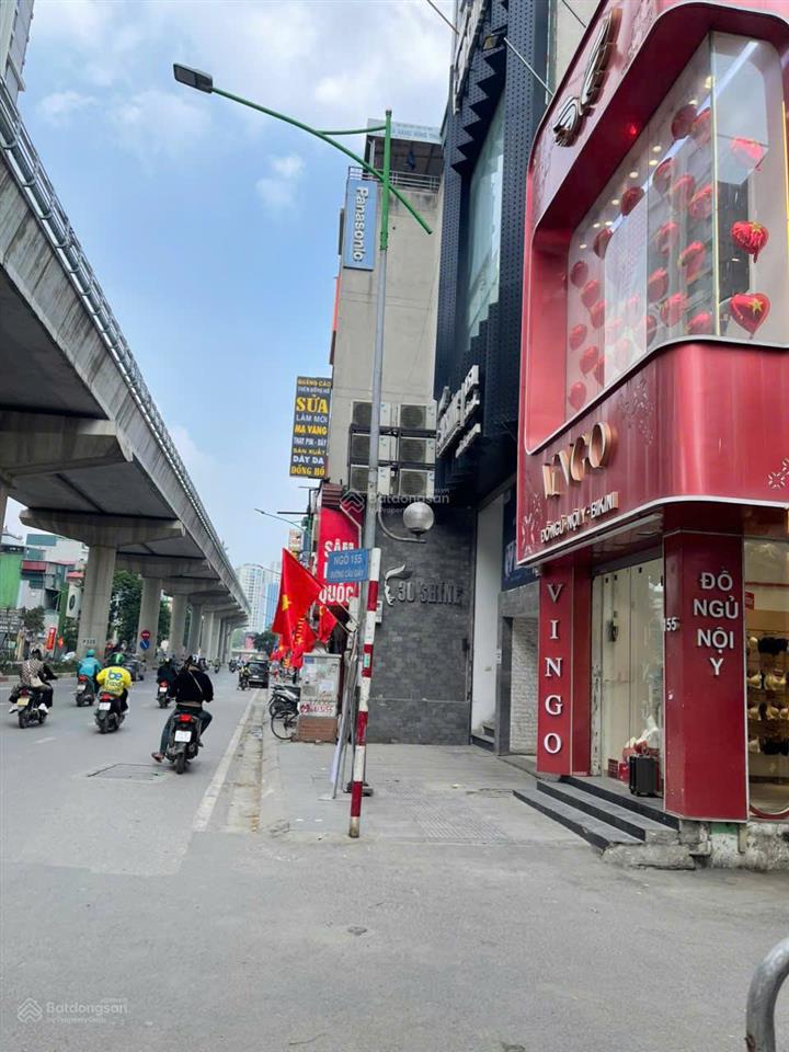 Bán nhà đường cầu giấy, cầu giấy, ngõ ô tô, dt 148m2 x 3 tầng, mt 8.5m, 38.3 tỷ